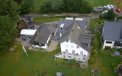 Der frühe Vogel filmt von oben